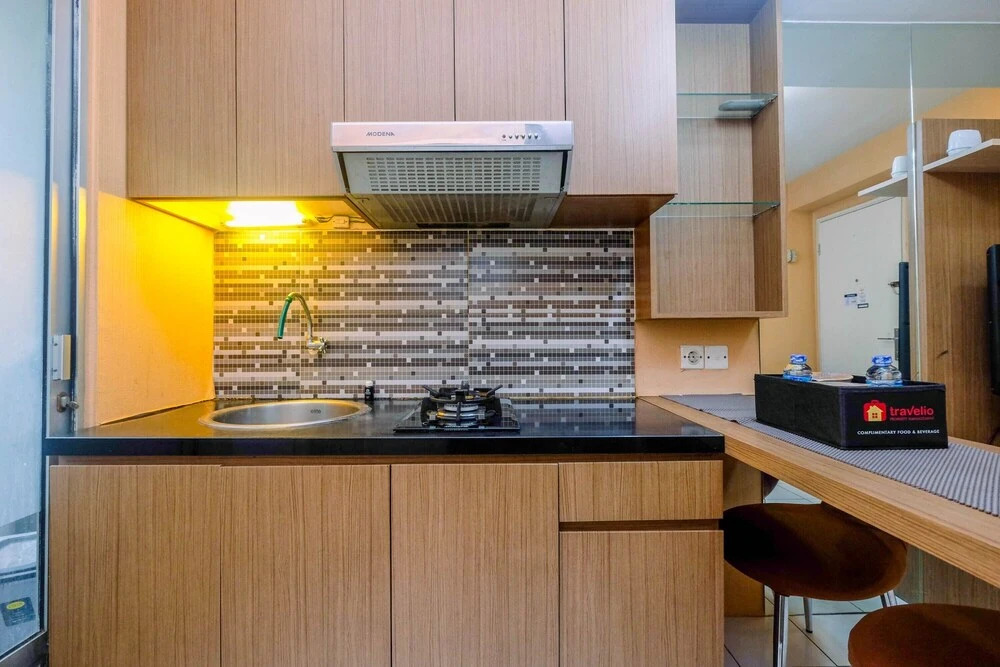 Strategic and Homey 1BR Kalibata City Apartment