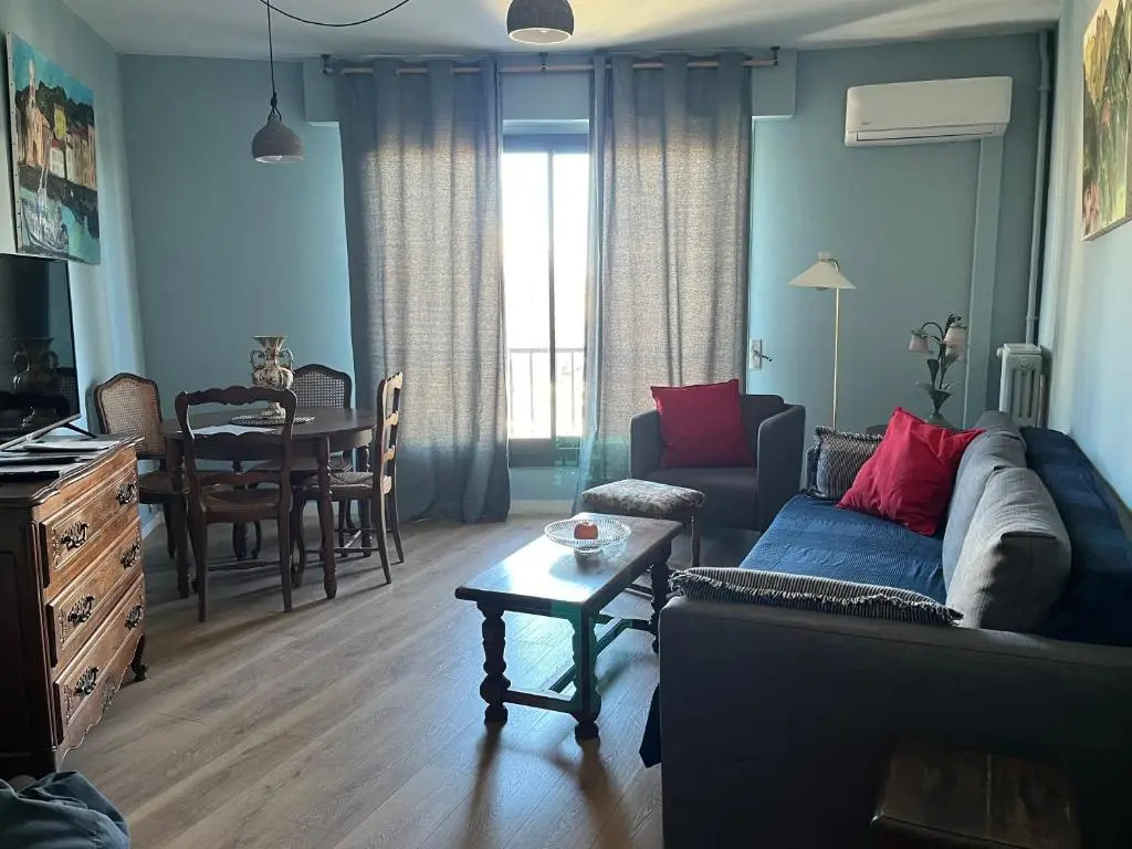 Appartement d’artiste lumineux central 76m2