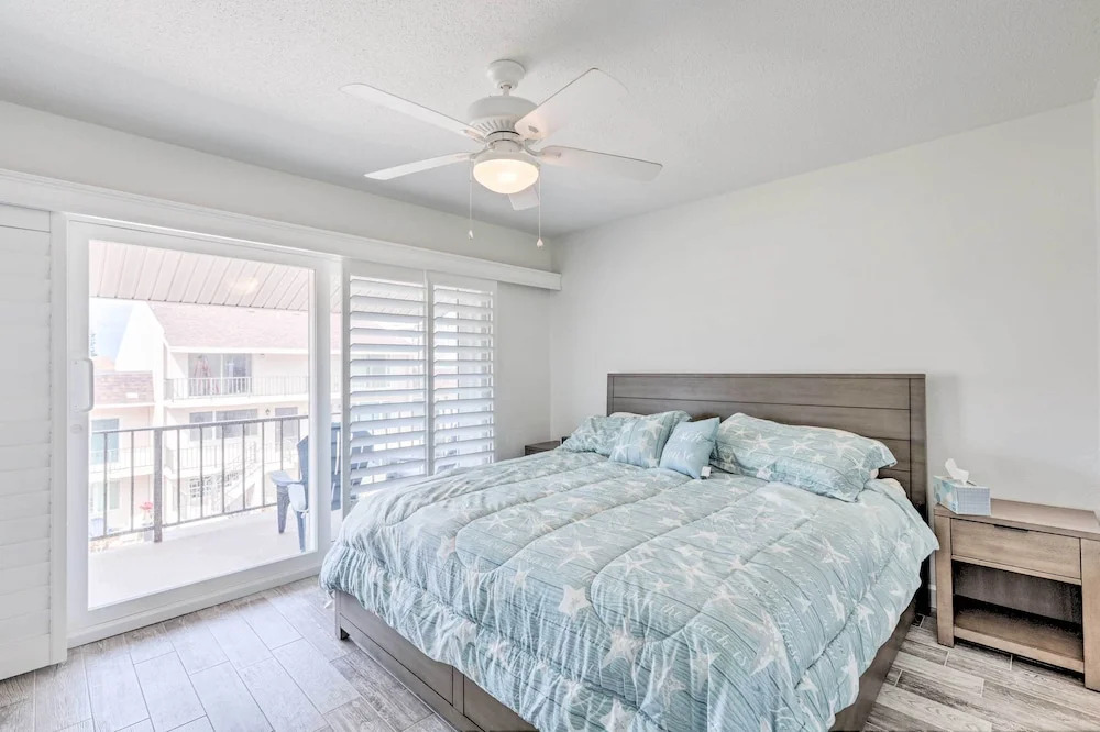 Ponce Inlet Condo w/ Beach & Pool Access!
