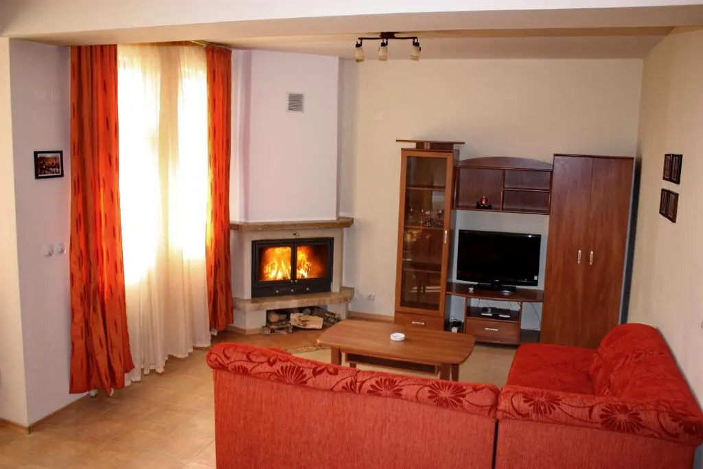 Pinerose Resort