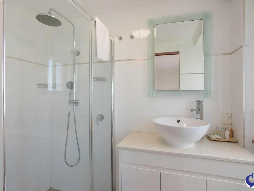 Sapphire Waters Unit 3