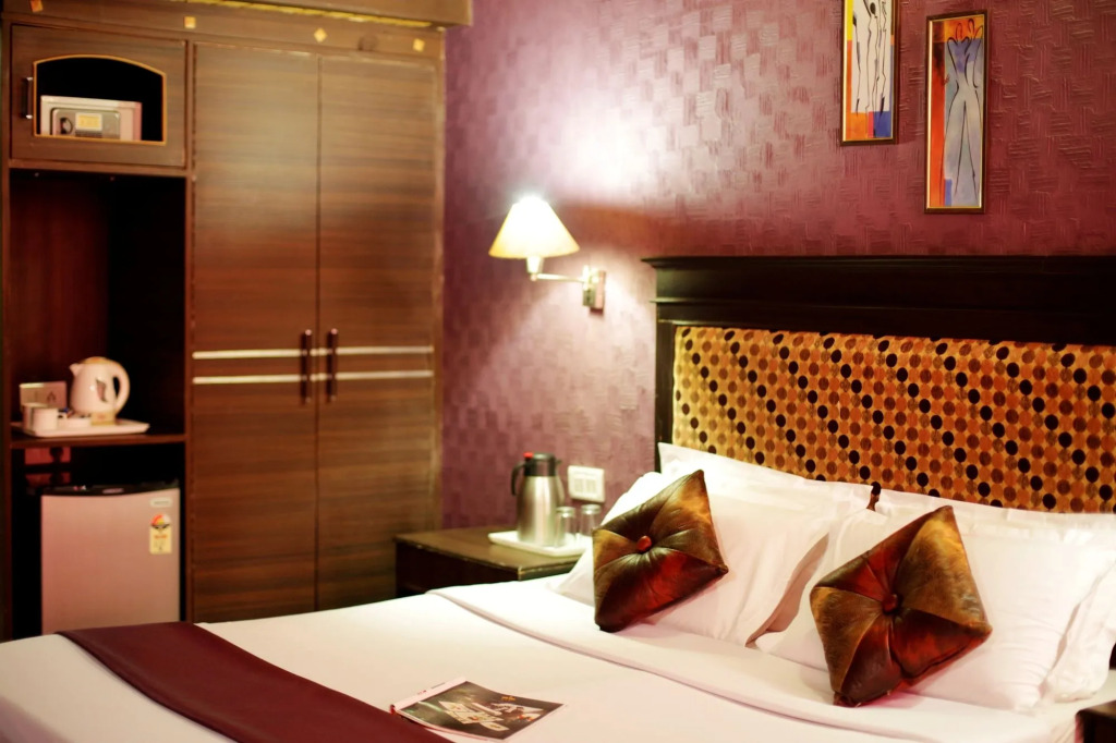 Snow Valley Resorts & Spa Manali