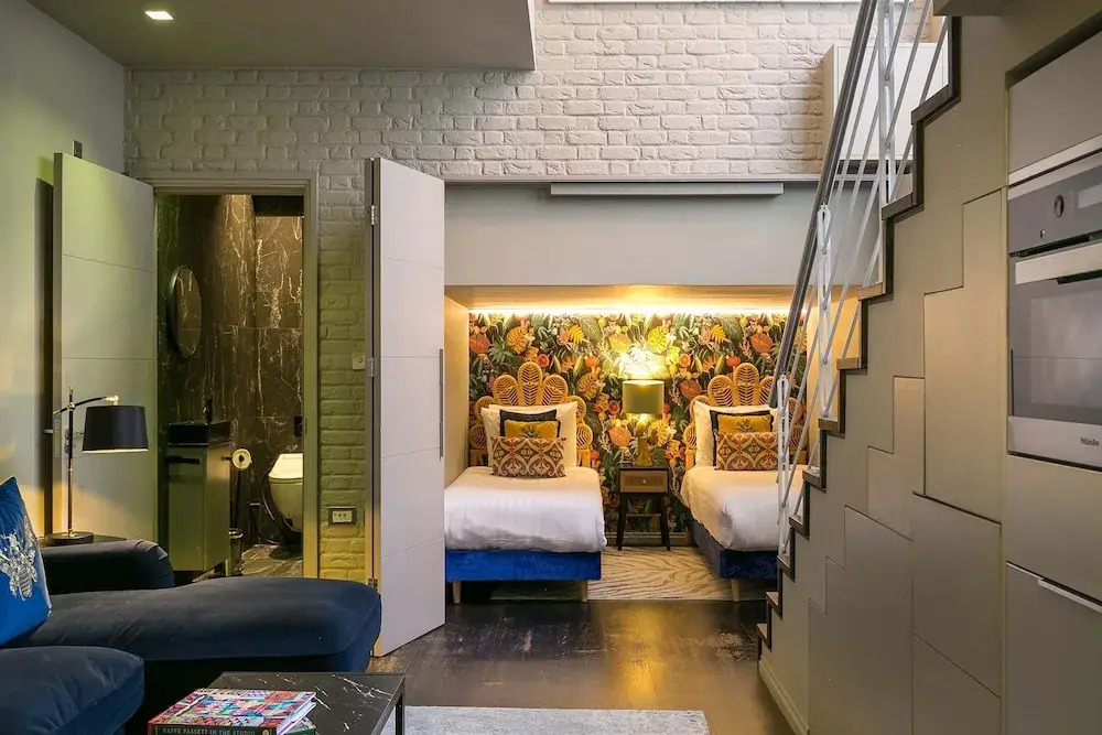 The Muse s Mansion - Covent Garden By Frankie Says