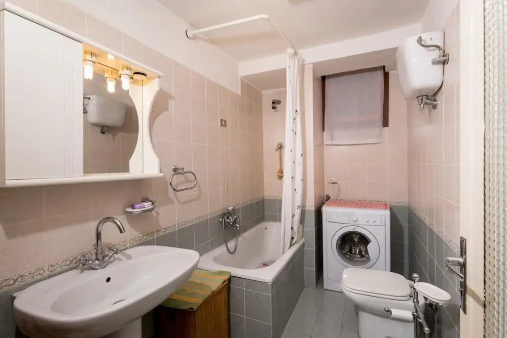 Borgo Santa Lucia Apartment with Private Parking & Garden