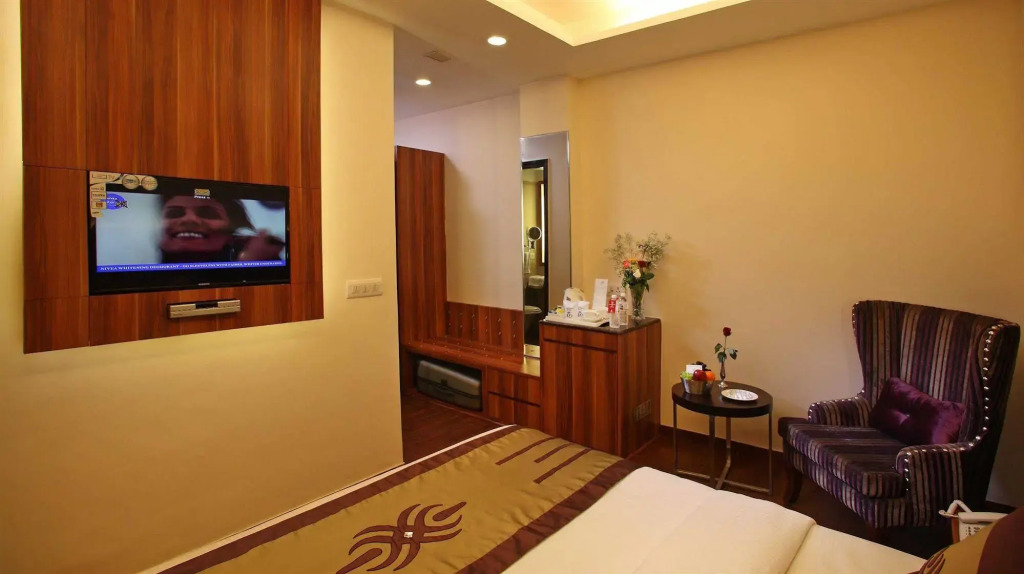 JRD Luxury-Business Hotel