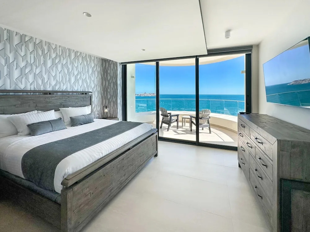 Brand New 6 Bedroom Penthouse