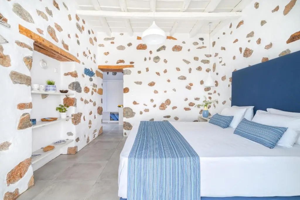 FantaSea Luxury Suite