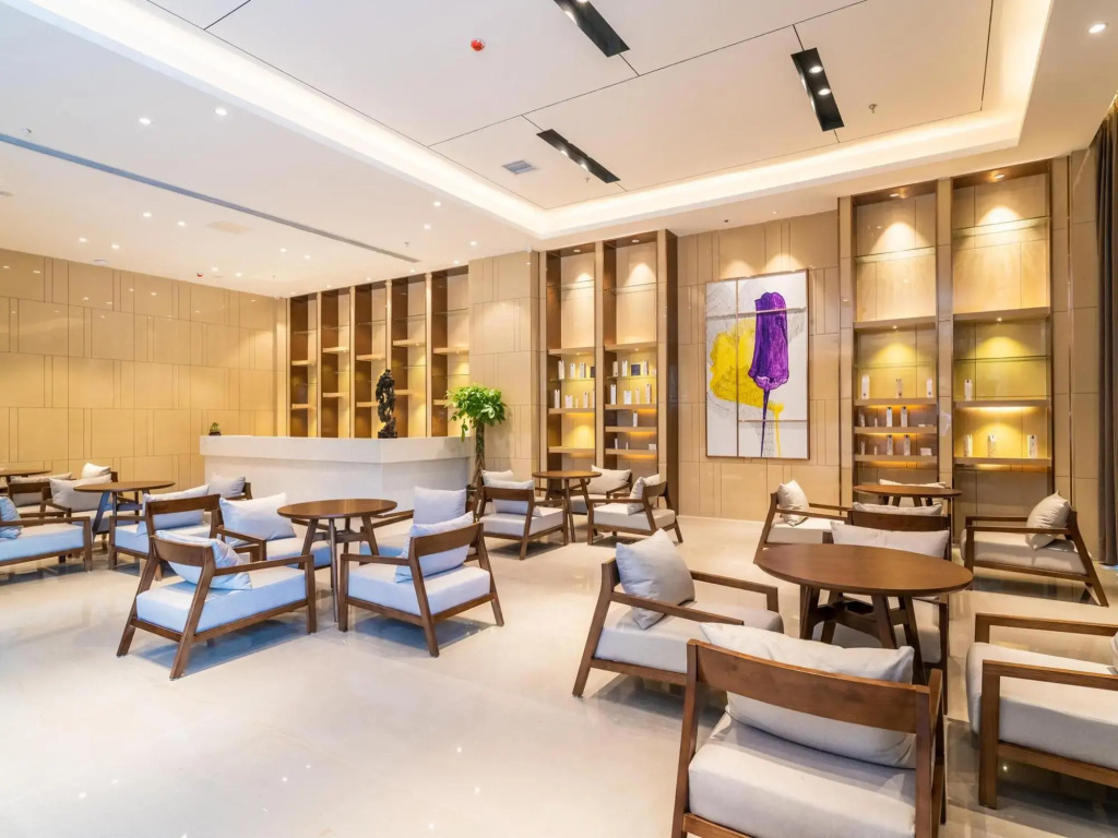 Lavande Hotels· Guizhou Anshun Xi Railway Station