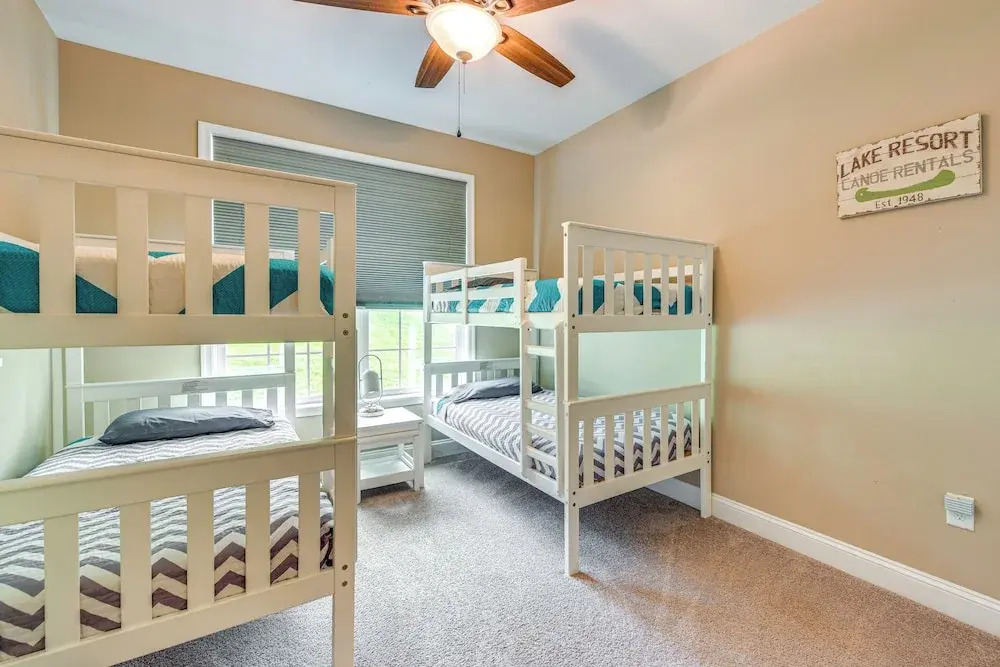 Waterfront Lake Anna Home w/ Dock, Beach & Kayaks!