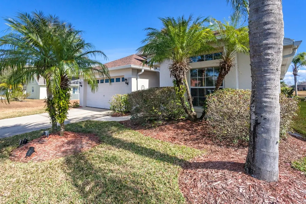 Eagle Pointe-ru1105