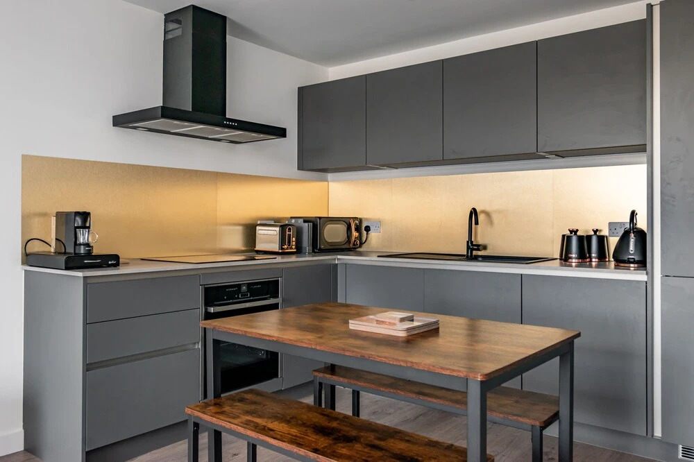 amazing apartments - Great Junction St - by Water of Leith