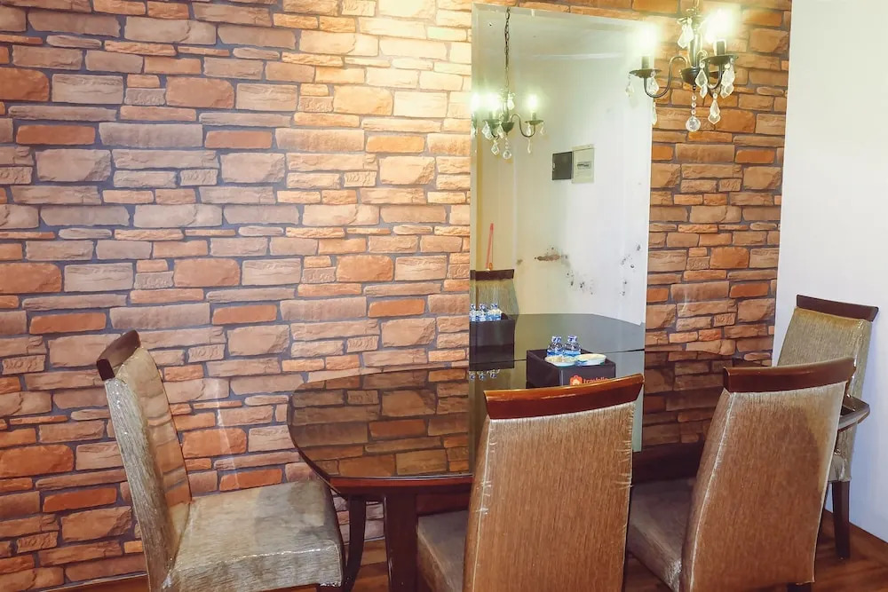 2 Bedroom Senayan Apartment by Travelio