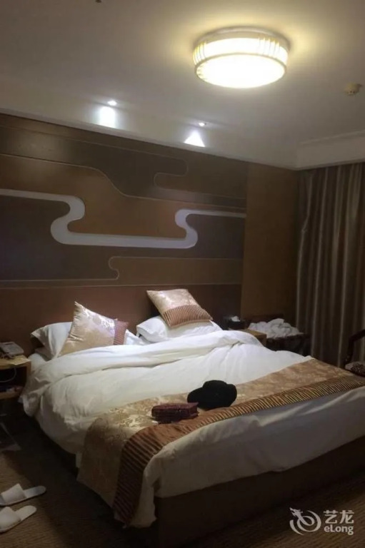 Yantai Tonghui Hotel