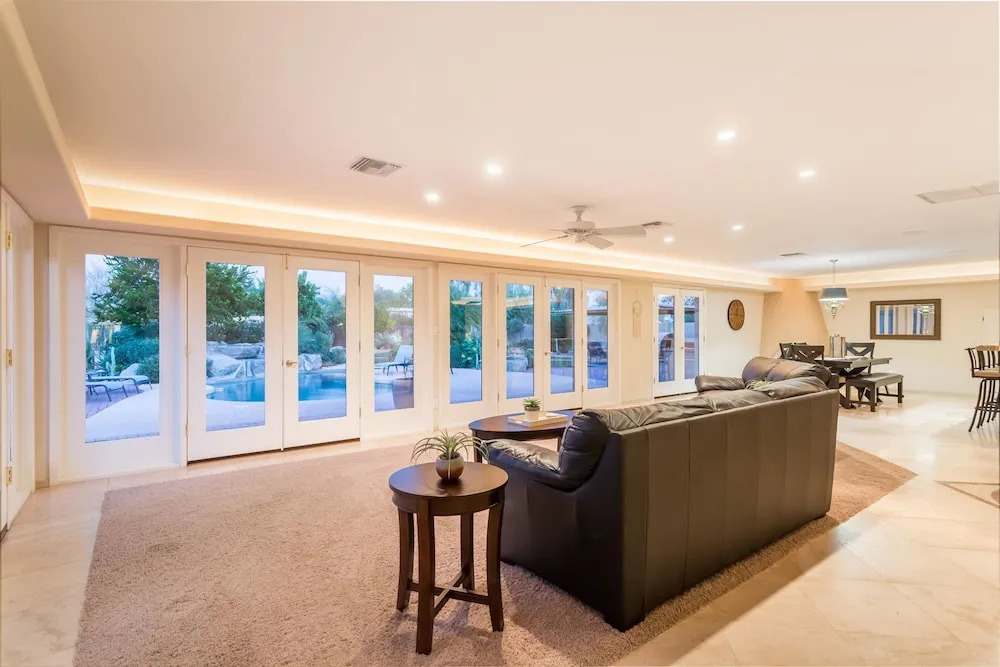 Casa Paraiso 3 BR by Casago