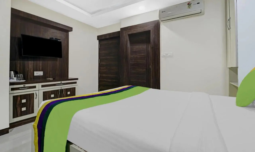 Treebo Elite Premium Homes