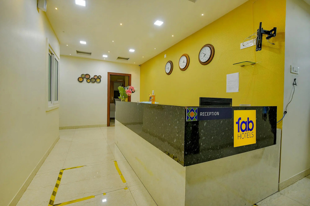 Fabhotel Purple Suites Inn
