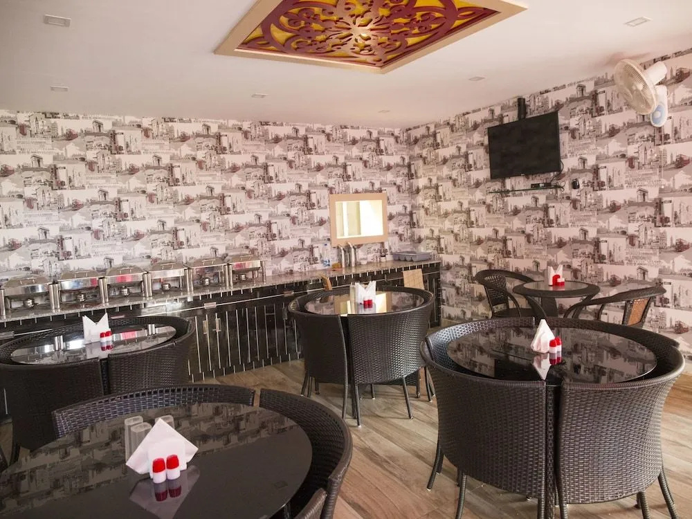 OYO 5005 Shree Anaya Boutique Hotel