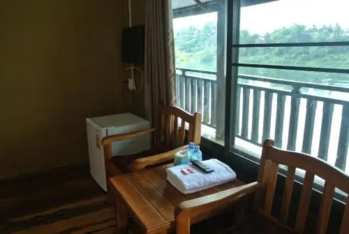Khousap Guesthouse