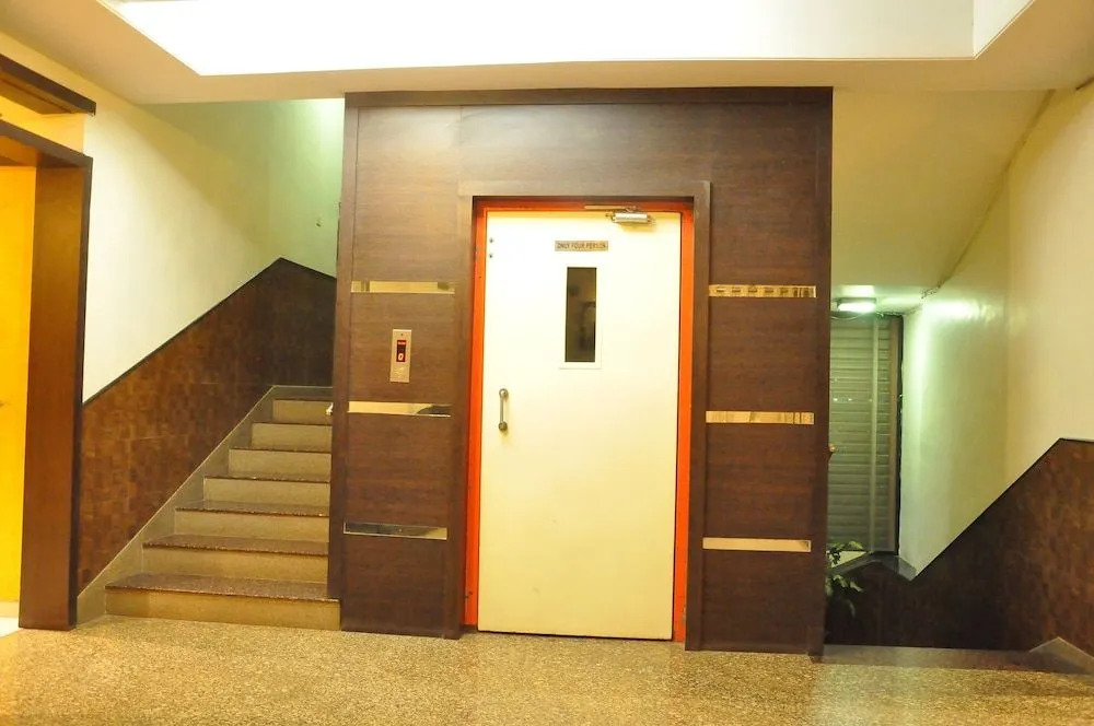 The Classic Rooms