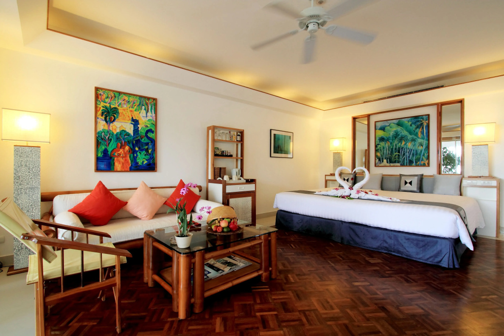 Mom Tris Villa Royale - SHA Plus