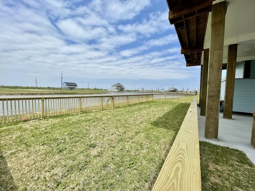 Stay Awhile 4 Bedroom Home by RedAwning