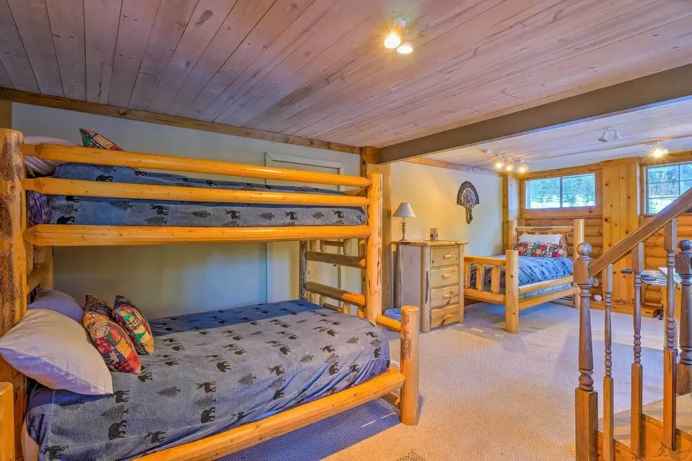 3 Mi to Ski Slopes! Hot Tub Haven in Breckenridge