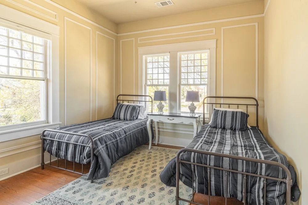 Newly Renovated Historic San Antonio Stunner 4 Bedroom Home