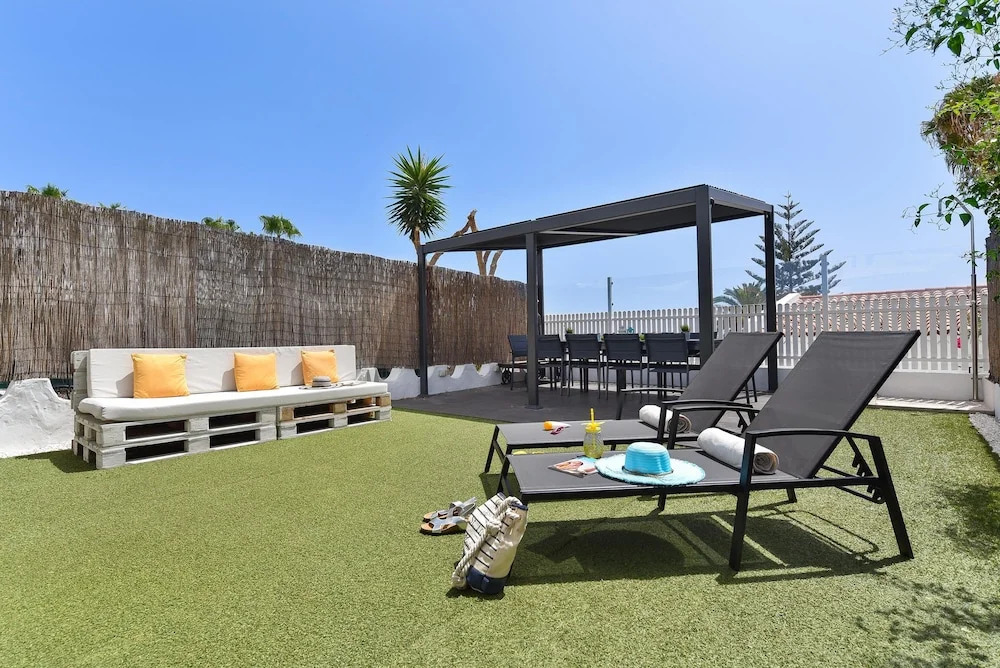 Monte Golf Seaview Apartment in Playa del Ingles
