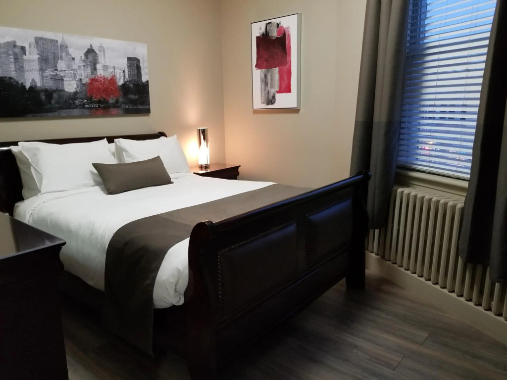 1-Bedroom Cozy Suite #26 by Amazing Property Rentals