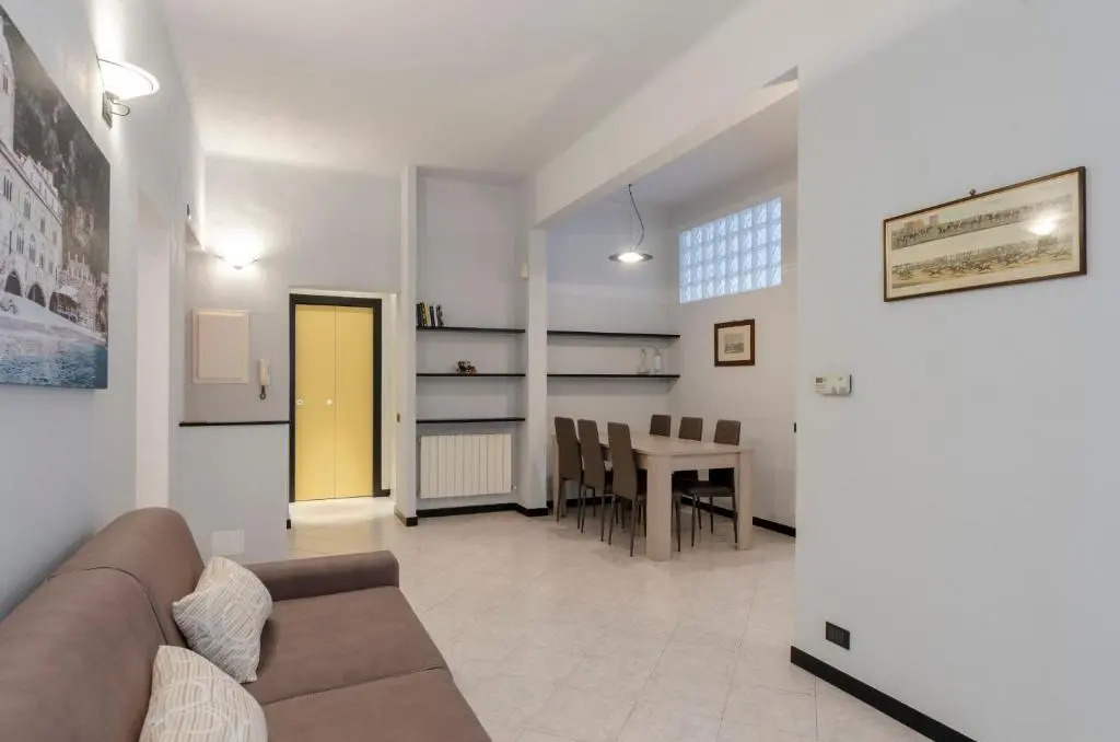 ALTIDO Modern Flat for 6 in the heart of Genova Foce