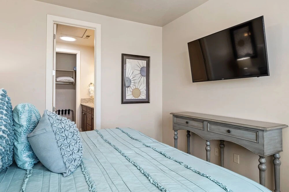Redrock View #56 5 Bedroom Townhouse