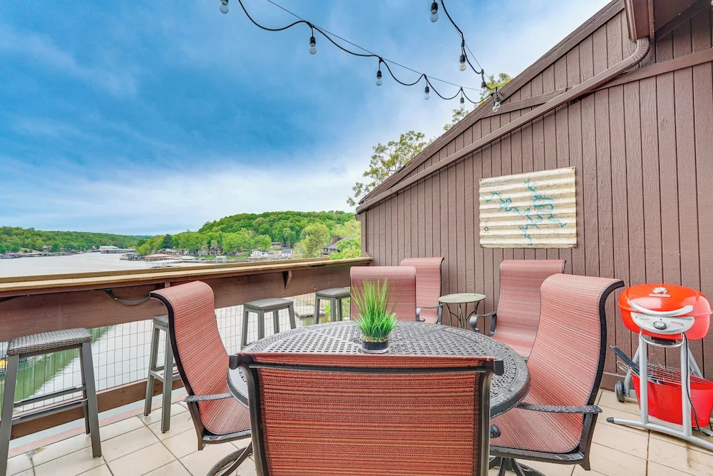 Boat Slip & Pools: Waterfront Osage Beach Condo!