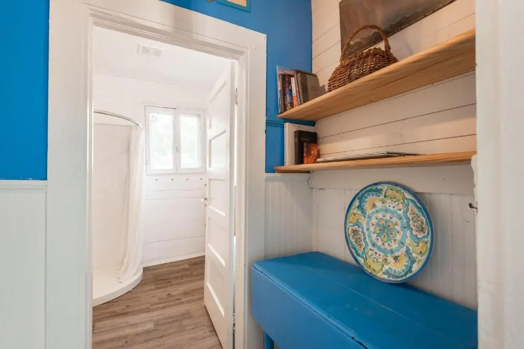 808 E Ashley - The Board and Batten - 3 Bedrooms near Ocean