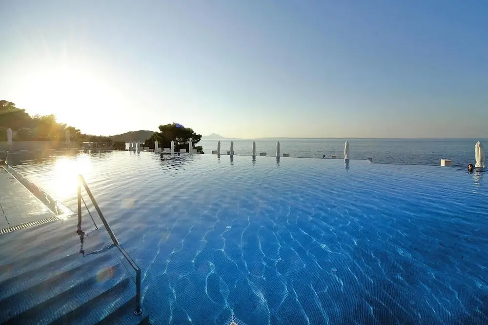 Apartment in Veli Losinj by the Sea