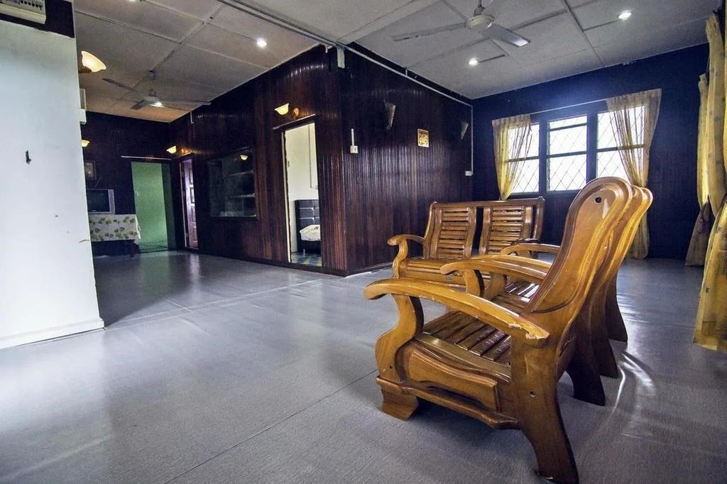 Sakura Tupong Guest House