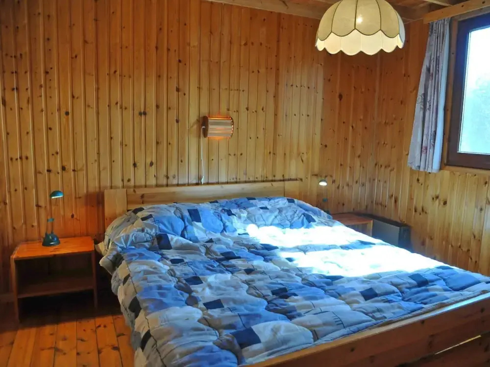 Cosy Holiday Home in Noiseux With Large Garden