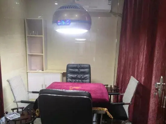 Changsha Jinhuijia Business Hotel
