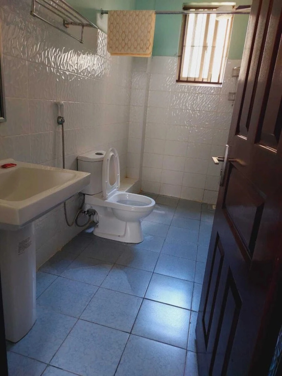 Lux Suites Greatwall Gardens Apartments