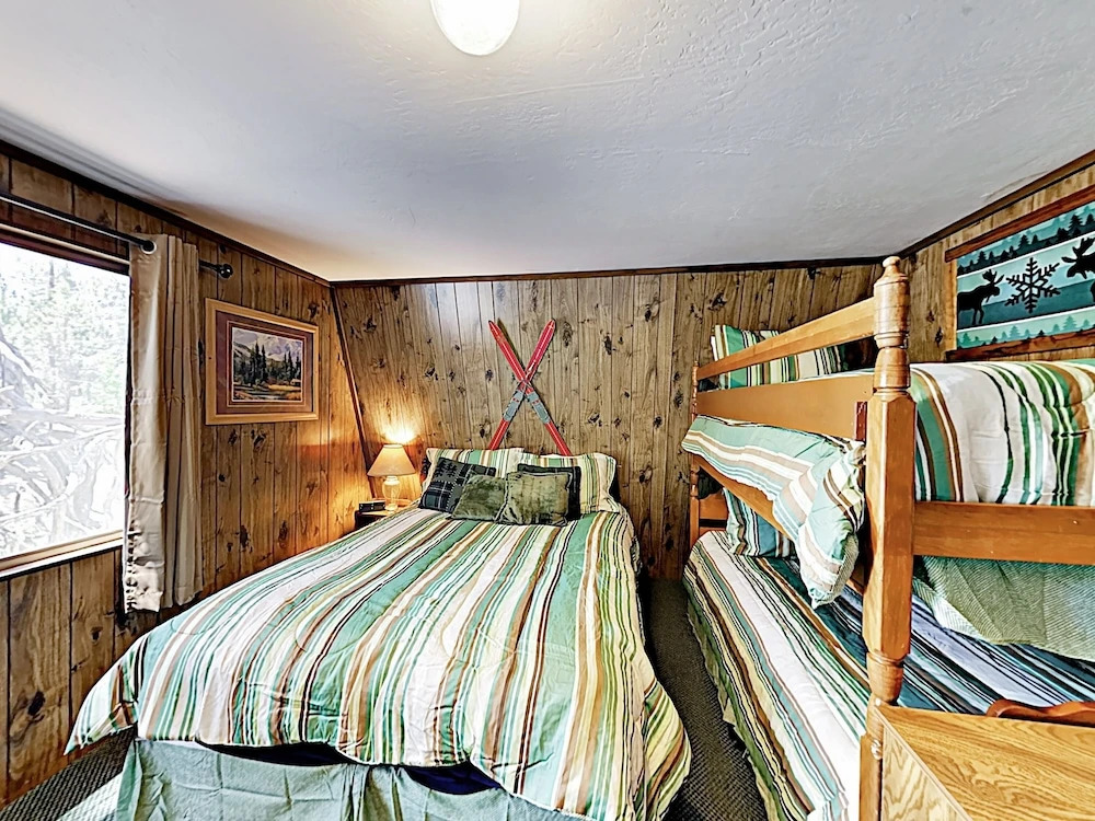 39821 Big Bear Lake - 2 Br Cabin
