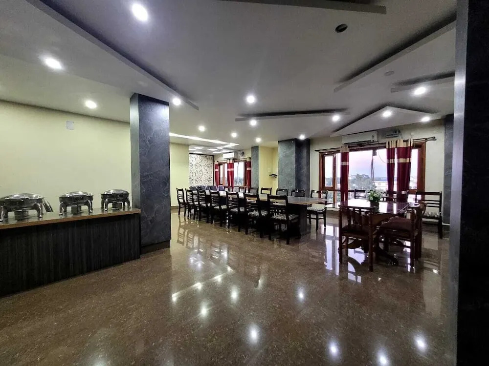 Hotel Pradyut