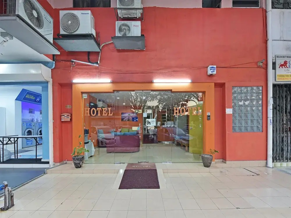 33 Hotel Cheras