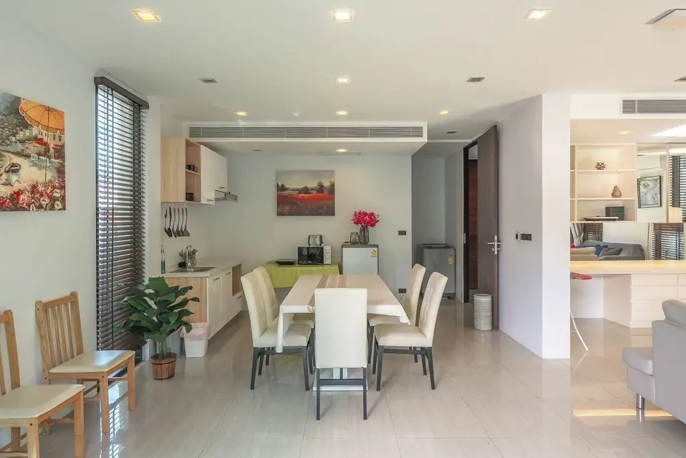 4BR Poolside 500m from Kata Beach V220