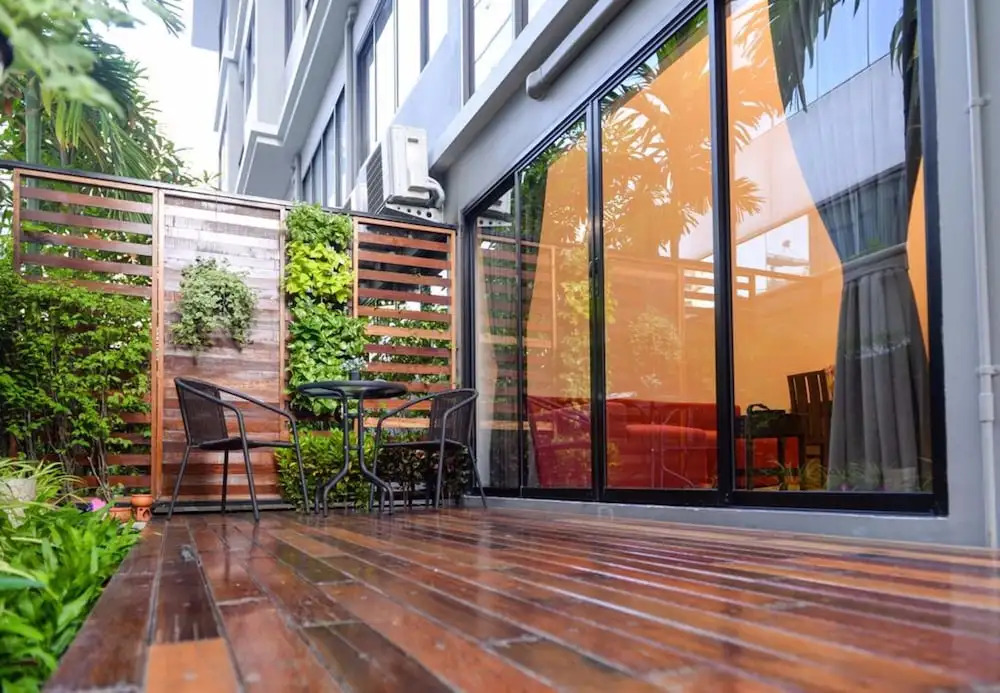 The Pad Silom Convent Serviced Apartment