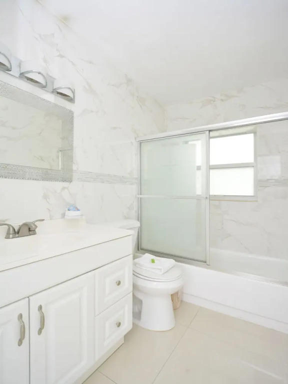 Barbizon on Ocean Drive Apartments