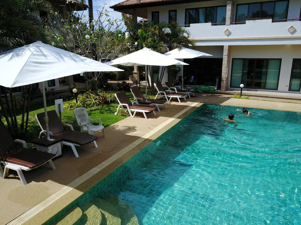 Babylon Pool Villas