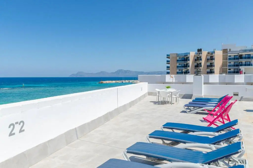 Yourhouse Blau Blue sea view apartment 2 3