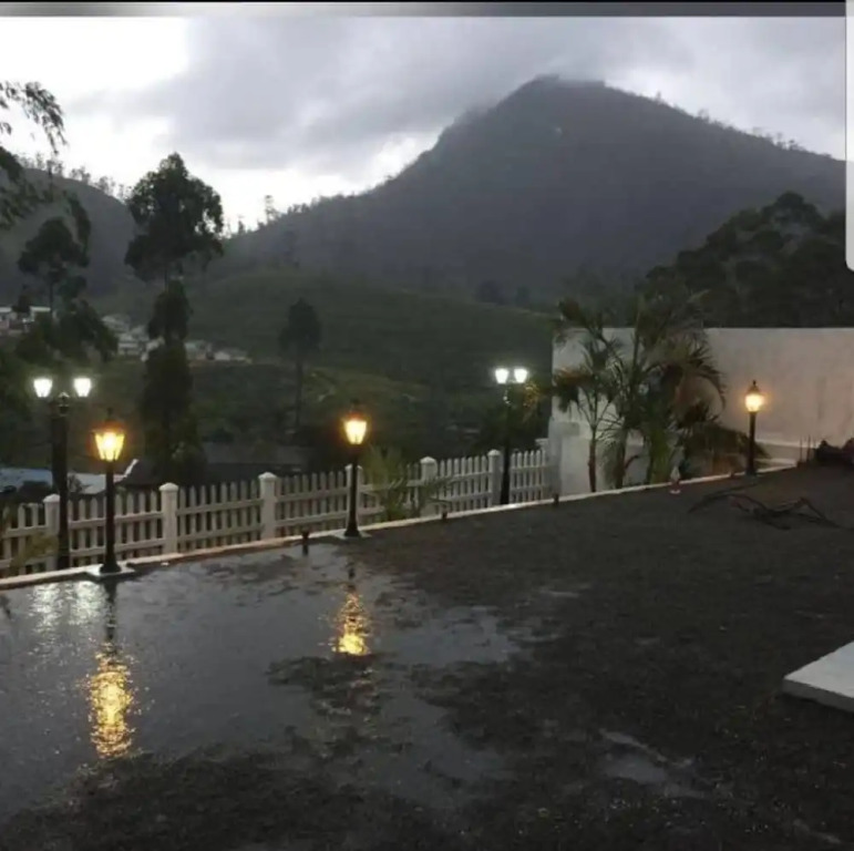 Hotel Mount Castle