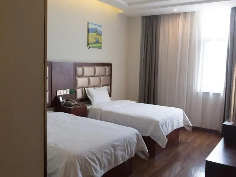 GreenTree Inn Luoyang Longmen Avenue Guanlin Railw