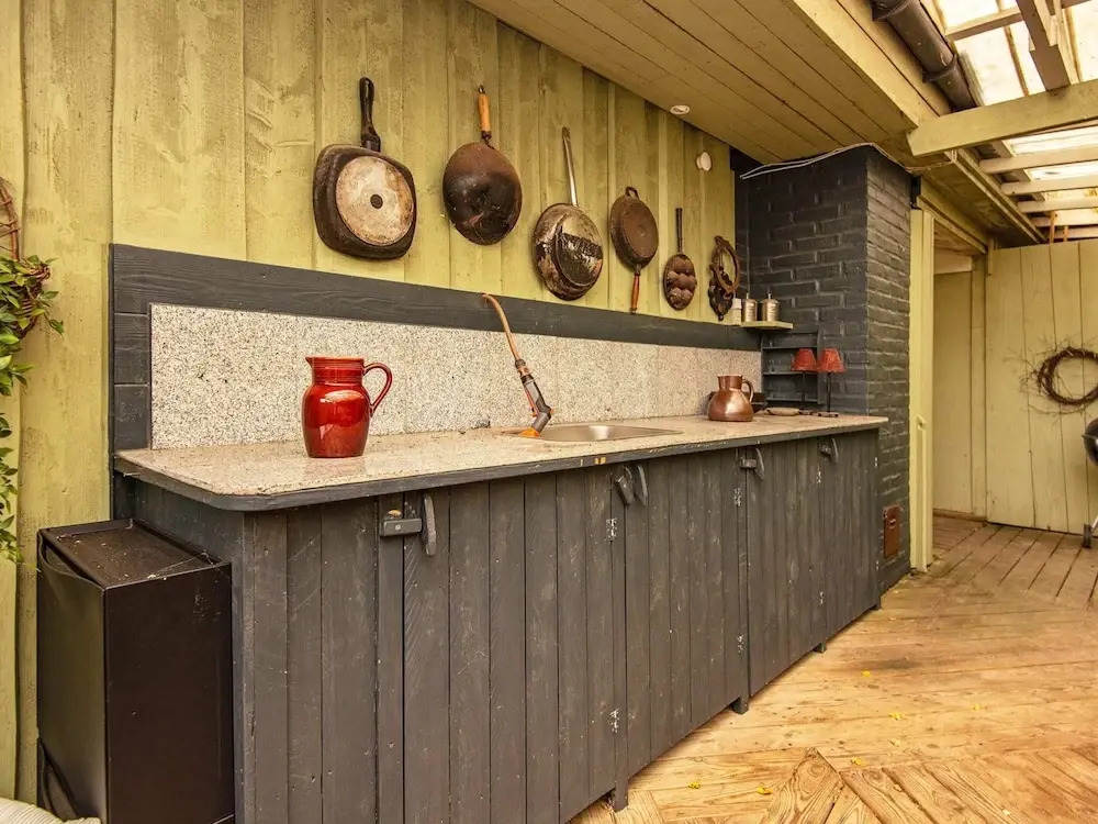 Sunny Holiday Home in Ebeltoft near Sea