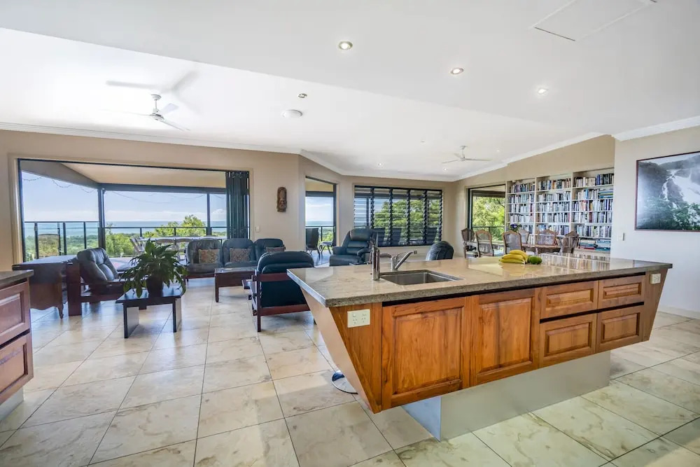 Warrawong Lodge